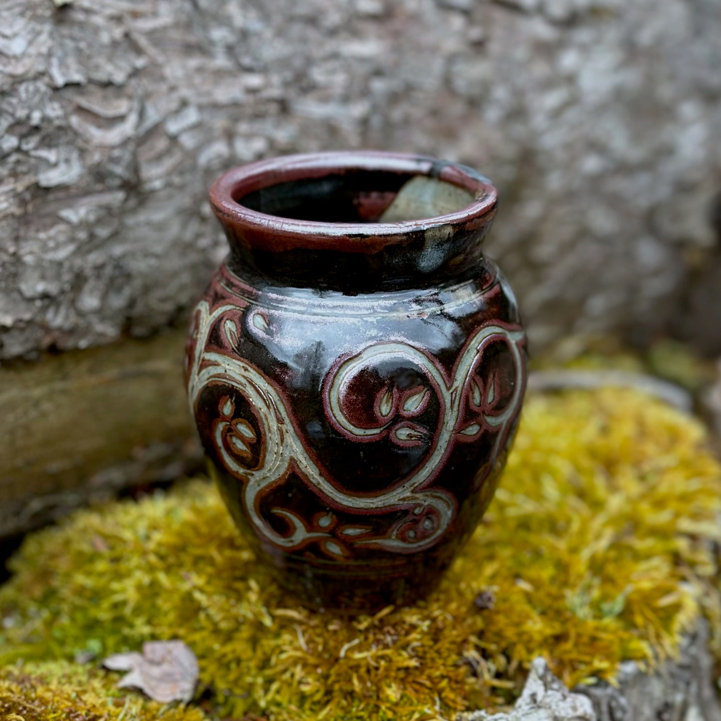 Small Black Vine Vase