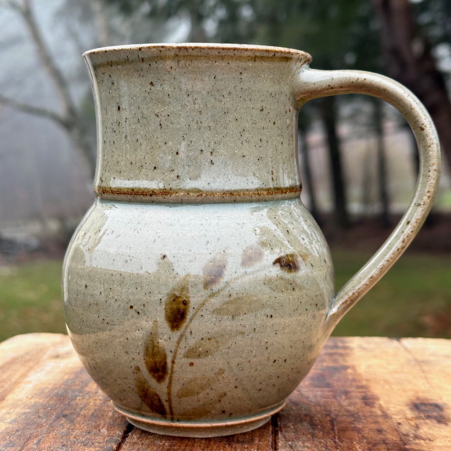 Iron Brushwork Celadon Garden Mug